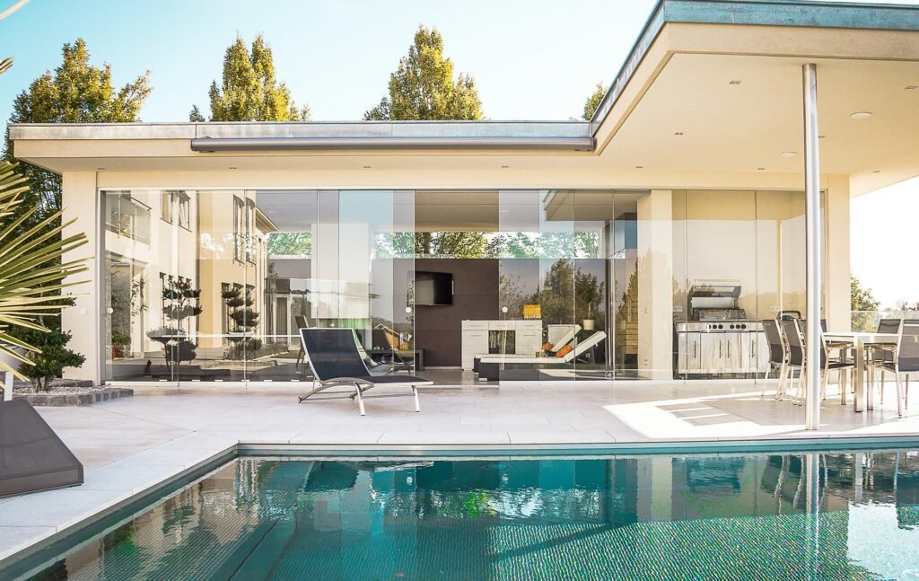 Patio trasero con alerca en Puebla